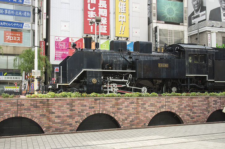 風俗で稼げる新橋のSL広場